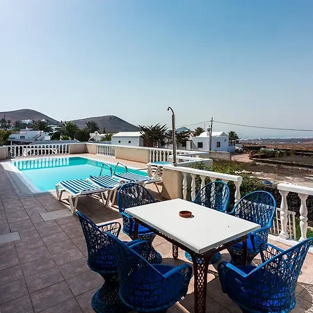 Jasmina Guest house *
